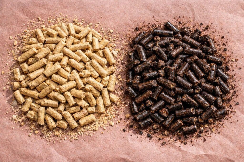 traeger vs lumberjack pellet comparison image